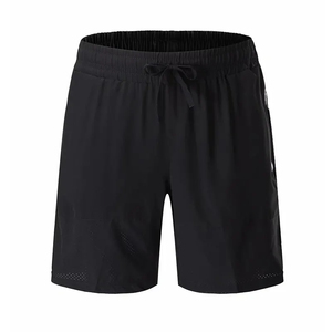 Shorts de football personnalisables avec logo d'équipe, respirants et à séchage rapide, pour l'entraînement et la performance athlétique. - Product Image 5