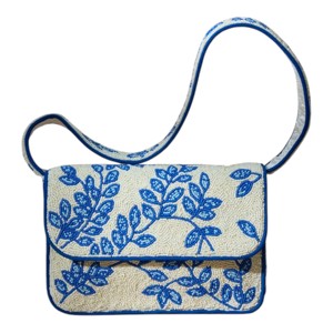 Sac à bandoulière de luxe artisanal en perles, motif cœur rose et rouge, pour femme, style tendance et mignon pour les soirées - Product Image 6