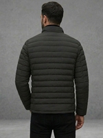Veste matelassée à capuche noire pour homme, fermeture éclair, coupe-vent, vêtements d'hiver décontractés, rembourrage en coton, coupe ajustée, longueur normale, poche avant
