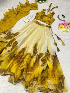 Ensemble Blouse, Lehenga et Dupatta en Soie Organza Pure, Imprimé Numérique, 8 Mètres avec Patta en Toile, Entièrement Cousu - Product Image 4