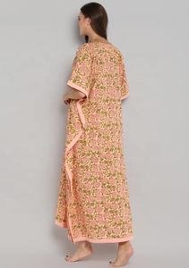 Nighty For Cozy Days Peach Pink Hand Block Impreso Floral Kaftan Knit con algodón suave para una comodidad dichosa - Product Image 2