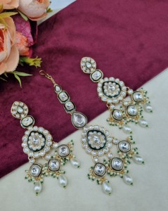 Handcrafted Kundan Pearl Drop <b>Necklace</b> With Matching Earring And Mangtika Brass Base Antique Gold Plated Jewellery Set Wholesale - Product Image 3
