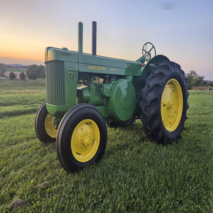 1952 J-o-h-n D-e-e-r-e R - Product Image 1