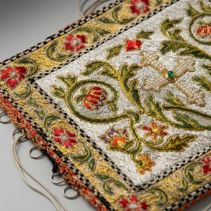 Bursa litúrgica de iglesia hecha a mano, bordada a mano con hilo de oro, de terciopelo de lujo, para cruz de altar cristiana y misa - Product Image 3