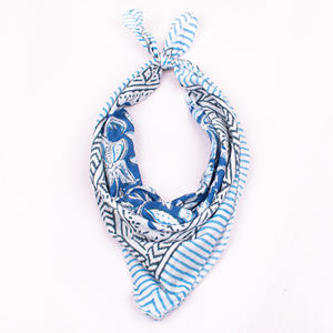 Pañuelo Bandana Multicolor de Algodón Transpirable Ecológico Hecho a Mano, Estilo Bohemio de Lujo, Accesorio Vintage para el Cuello y el Cabello - Product Image 1