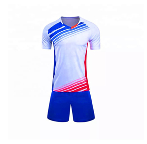 Shorts et maillot de netball personnalisés avec logo sur mesure pour l'entraînement au football unisexe - 100% coton, séchage rapide - Product Image 5
