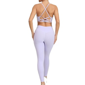 Conjunto de Ropa Deportiva para Mujer de 3 Piezas, Fabricación Profesional, Secado Rápido y Transpirable, Conjunto de Yoga sin Costuras con Patrón Sólido, 2026 - Product Image 2