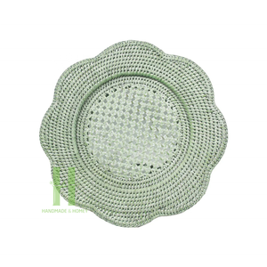 Assiette de chargeur festonnée tissée Plaques de chargeur en rotin Boho pour la décoration de table Napperon fait main du Vietnam HNH Craft Factory - Product Image 2