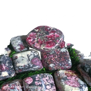 Super calidad Eudiaylte Tumble Stone India Crystal Feng Shui decoración del hogar amor tallado grabado 2 colores para Home Car Premium - Product Image 1