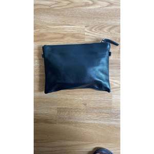 Sac bandoulière élégant en cuir de vachette pour femmes, motif géométrique, poignée unique, doublure en cuir véritable, imperméable, accessoire élégant - Product Image 2