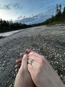 Bague de fiançailles en or massif 14 carats avec émeraude naturelle taille émeraude et diamants latéraux, bijoux fins faits à la main, bague solitaire OEM - Product Image 3