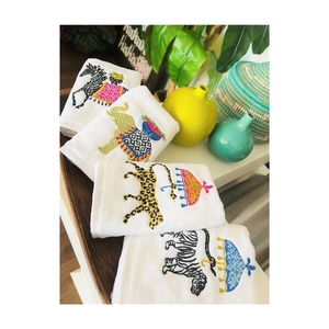 Serviette brodée en tissu de coton imprimé d'usine en gros Serviettes de cuisine golf La vie est meilleure Arroseurs Serviette imprime - Product Image 2