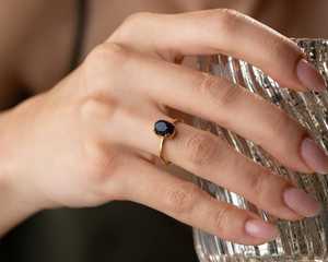 แหวนโกลด์สโตนสีน้ำเงินกาแล็กซี่ยามเที่ยงคืน แหวนโกลด์สโตนสีน้ำเงินกลางคืนเต็มไปด้วยดวงดาว อัญมณีกาแล็กซี่จักรวาล เงินแท้ 925 ชุบทอง 14K - Product Image 4