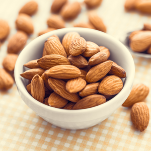 Amandes brutes biologiques de qualité supérieure, non-OGM, en vrac, en coque ou décortiquées, qualité alimentaire supérieure, vente en gros, export Autriche - Product Image 5