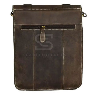 Bolsos cruzados premium diseñados con compartimentos organizados, almacenamiento para teléfono y billetera, correa ajustable para un estilo de vida moderno. - Product Image 6
