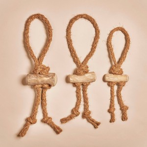 Juguete interactivo para masticar, venta al por mayor de artículos para mascotas, juguetes para limpiar los dientes de perros de fibra de coco. - Product Image 1
