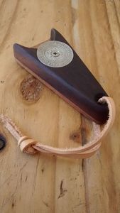 ที่เปิดขวดแม่เหล็กติดตู้เย็นขนาด 4 นิ้ว ทำจากไม้ไผ่และสแตนเลส เป็นมิตรกับสิ่งแวดล้อม พร้อมโลโก้สั่งทำ เหมาะสำหรับเป็นของขวัญส่งเสริมการขายสำหรับไวน์และเบียร์ - Product Image 5