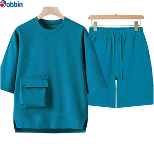 Conjunto de 2 Piezas Casual de Verano para Hombre, con Logotipo Personalizado Bordado, Camiseta de Secado Rápido 100% Algodón y Pantalones Cortos con Bolsillos Grandes - Product Image 5