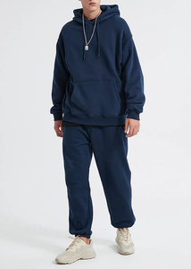 Ensemble de survêtement pour homme en molleton uni avec logo imprimé en relief 450 g/m², sweat à capuche à manches longues et pantalon de jogging - Product Image 2