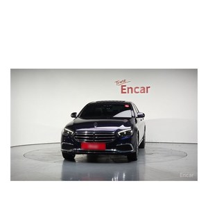 Mercedes-Benz Clase E E350 4MATIC Exclusive, Modelo Mayo 2023, 25,824 km, Caja de Cambios Automática, Asientos de Cuero, Cámara Trasera, Volante a la Izquierda - Product Image 2