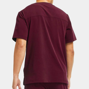 Tela transpirable de alta calidad, perfecta para largas jornadas de trabajo en hospitales y clínicas. Uniforme quirúrgico unisex con logotipo personalizado y talla a medida. - Product Image 2