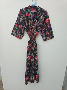 Bata Kimono de Algodón Suave Tejido con Estampado de Dibujos Animados para Mujer, Transpirable, Camisón de Verano Hecho a Mano, ODM, Cuello en V, Cintura Elástica Completa - Product Image 3