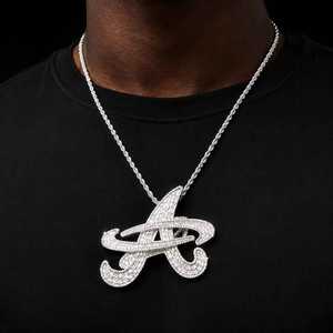 Collier pendentif lettre Atlanta en moissanite, bijoux hip-hop glacés, ton argenté, breloque initiale personnalisée, cadeau de luxe pour homme - Product Image 4