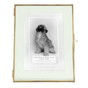 <b>Antique</b>-style metal photo <b>frame</b> for wall decor, suitable for family portraits, group photos, and personal art displays - Product Image 1