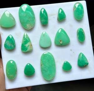 พลอยคริสโซเพรสสีเขียวธรรมชาติทรงรีแบบหลวมขายส่ง พลอยขายส่งสำหรับทำแหวนและจี้โดย MAHNAJ GEMS - Product Image 5