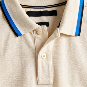 Camisas Polo para Hombre en Color Crema Beige con Logotipo Personalizado, Cuello con Ribete en Contraste, Puños a Rayas, Estilo Casual Elegante, Camisa Polo para Golf y Tenis - Product Image 5
