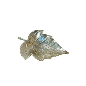 Assiette décorative en métal en forme de feuille, faite à la main, polie, motif végétal, pour table, fruits et collations - Product Image 1
