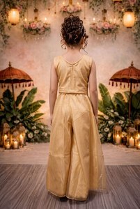 Conjunto de Kurta y Pantalón Premium para Niñas, Estilo Tradicional, Bordado en Tela de Sarga, Transpirable, Antiarrugas, Elástico, para Todas las Temporadas | - Product Image 2