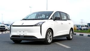 Be St for E Ot h Er Nuevo SUV Eléctrico de Cuatro Ruedas con Asientos de Cuero Automáticos - Product Image 1