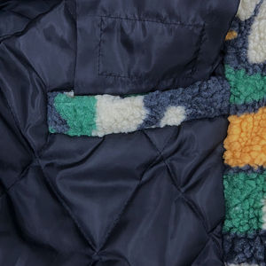 เสื้อแจ็คเก็ตขนเฟลซเชอร์ปาแฟชั่นสไตล์คัลเลอร์บล็อกแบบกำหนดเอง เสื้อโค้ทขนเฟลซเชอร์ปาสำหรับฤดูหนาวแบบซิปทรงโอเวอร์ไซส์ลำลองสำหรับผู้ชาย - Product Image 6