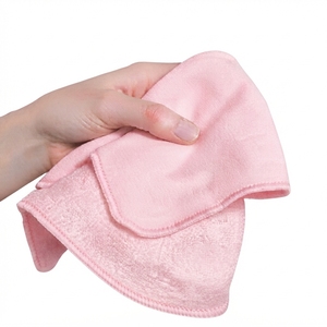 Toalla Desmaquillante Suave de Franela, Paño Facial Absorbente y Reutilizable para Limpieza Facial y Cuidado de la Piel - Product Image 6