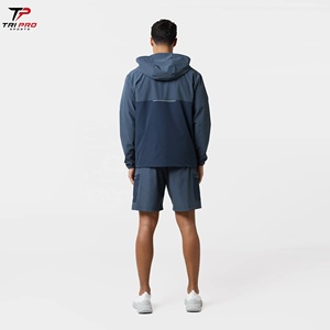 Conjunto Deportivo Ligero y Transpirable 2026, Chaqueta Cortavientos con Capucha y Pantalones Cortos, Traje de Dos Piezas para Hombre, Ropa Deportiva para Exteriores - Product Image 6