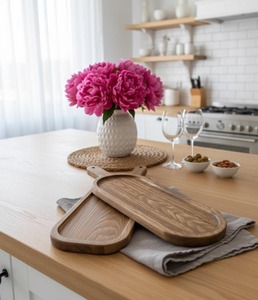 Best quality wooden chopping board with handle used for hotel and kitchens accessory - Product Image 3