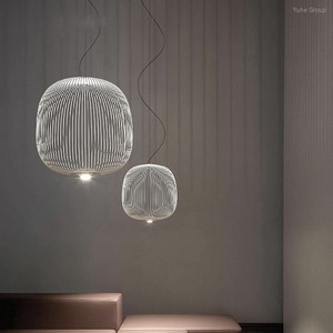 โคมไฟเพดานทรงกรงนกเหล็กดัดสไตล์โมเดิร์น สำหรับบ้านพัก ร้านอาหาร บาร์ หรือห้องนั่งเล่น ดีไซน์สร้างสรรค์ หรูหรา พร้อมไฟ LED ปรับความสว่างได้ - Product Image 1