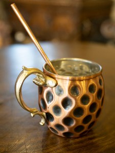 Tasses à Moscow Mule et verres à bière en cuivre noir Dott, design martelé, luxe moderne, durables, grande capacité, 100 % cuivre pur - Product Image 6