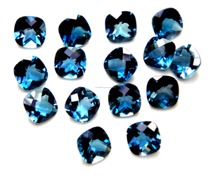 Topaze bleue de Londres naturelle forme de coussin coupe à facettes fabrication de bijoux pierre de naissance de novembre pierre précieuse en vrac à faible coût OEM - Product Image 3