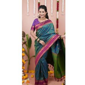 Sari de Seda Banarasi de Alta Calidad para Mujer, Tela Ligera y Suave con un Impresionante Diseño Tradicional, Disponible al Mejor Precio - Product Image 6
