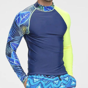Rashguard personnalisé en polyester de haute qualité avec sublimation frontale pour BJJ, surf, MMA – Vente en gros, UPF50+, écologique, respirant, séchage rapide - Product Image 5