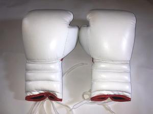 Guantes de Boxeo de Cuero Vacuno OEM Personalizados para Propietarios de Gimnasios, Mayoristas y Minoristas de Artículos de Fitness, Equipo Profesional para Entrenamiento y Sparring - Product Image 3