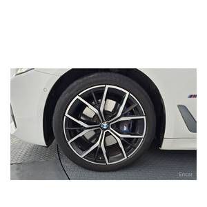 BMW 530i XDrive M Sports Série 5 2023 avec volant à gauche et boîte de vitesses automatique 25 850 km - Product Image 4