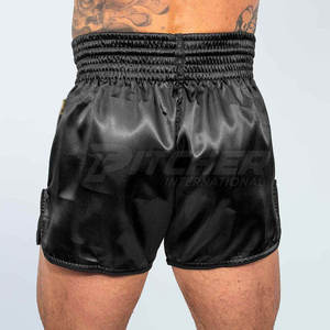 กางเกงมวยไทยสำหรับการแสดง วัสดุผ้าซาตินทนทาน ออกแบบมาเพื่อการฝึกซ้อมหนัก การเตะต่อยมวย และการออกกำลังกาย - Product Image 3