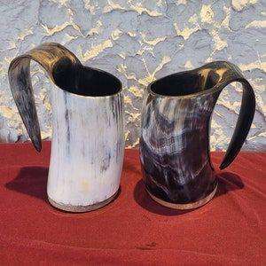 Jarra de Cuerno Hecha a Mano – Taza Rústica para Beber, Estilo Vikingo Tradicional, Vajilla Única para el Hogar, Fiestas y Regalos, Variación para Otras Bebidas - Product Image 6