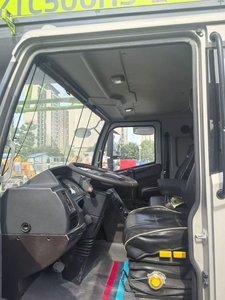 Grúa sobre Camión ZOOMLION ZTC500H-2 Usada, 50 Toneladas, Año 2024, Equipo Hidráulico de Elevación para Construcción - Product Image 4