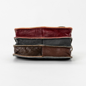Sac à bandoulière en cuir recyclé à imprimé animal unique pour femmes multicolores élégantes Nouvelle arrivée Sac à main de style occidental - Product Image 5