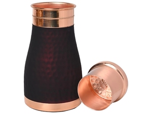 Botella de agua de cobre puro. La botella de agua de cobre es una botella tradicional para beber hecha de cobre 100% puro. - Product Image 1