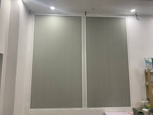 Persianas plegables de nido de abeja de primera calidad diseñadas para ventanas, que se ajustan al interior y ofrecen sombreado ajustable a la izquierda, a la derecha y hacia arriba. - Product Image 5